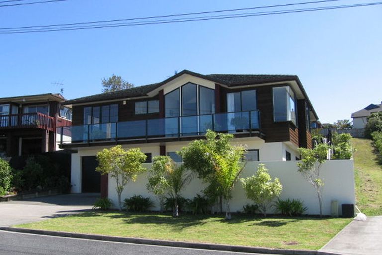 Photo of property in 20a Oban Road, Browns Bay, Auckland, 0630