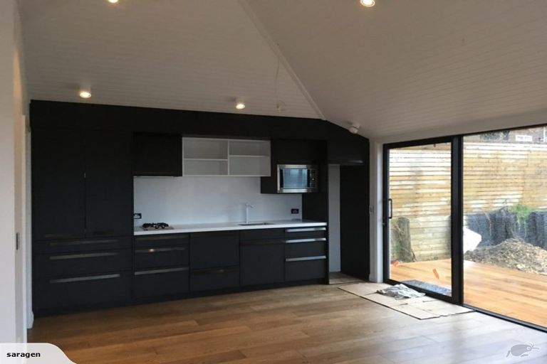 Photo of property in 3 Malabar Drive, Ellerslie, Auckland, 1051