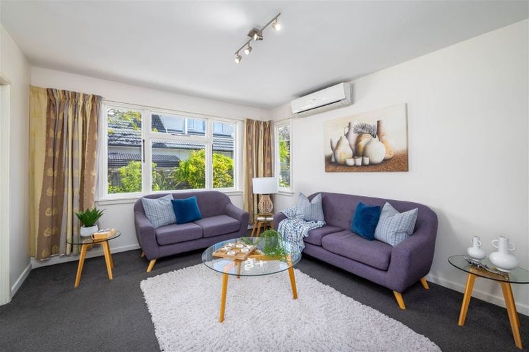 Photo of property in 218 Weston Road, St Albans, Christchurch, 8052