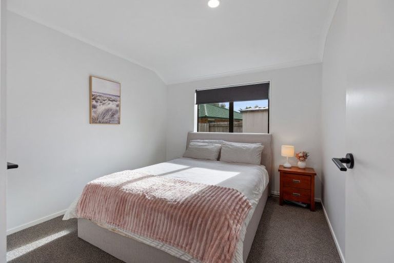 Photo of property in 5 Lamia Grove, Papamoa Beach, Papamoa, 3118