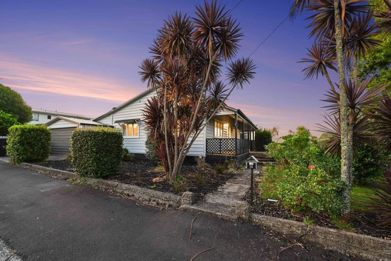 Photo of property in 15 Sillary Street, Hamilton East, Hamilton, 3216