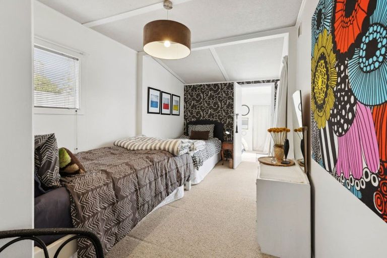 Photo of property in 44 Hunter Crescent, Wanaka, 9305