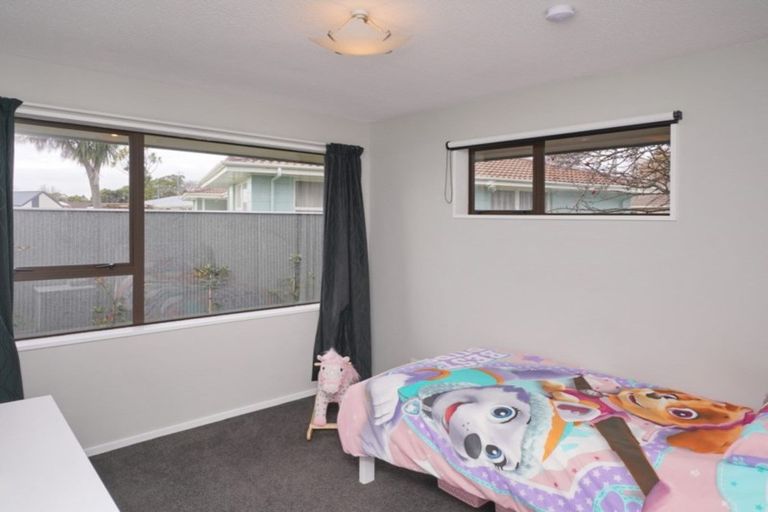 Photo of property in 27a Trafford Street, Harewood, Christchurch, 8051