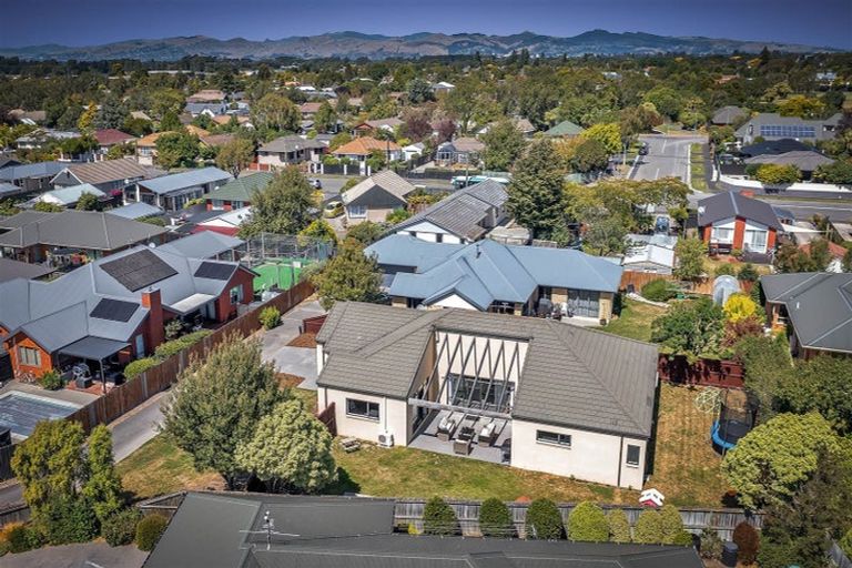 Photo of property in 65 Coolspring Way, Redwood, Christchurch, 8051