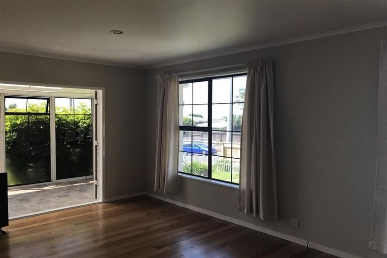 Photo of property in 4 Bellevue Road, Brookfield, Tauranga, 3110