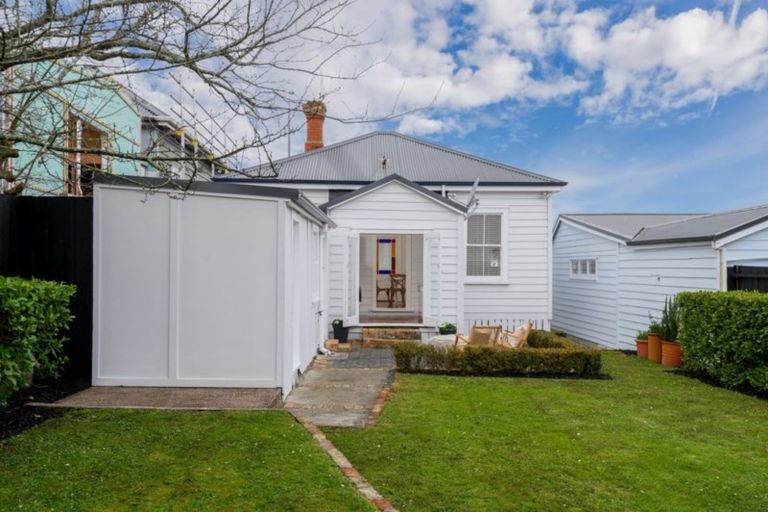Photo of property in 15 Bond Street, Grey Lynn, Auckland, 1021