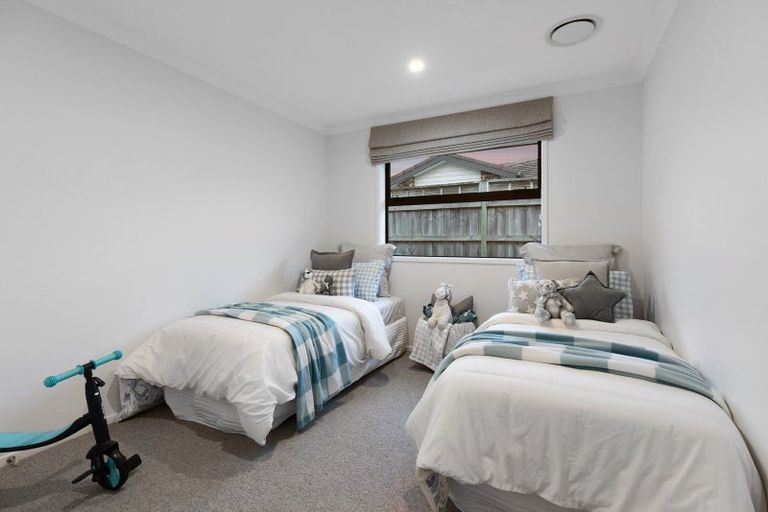 Photo of property in 160 Lakes Boulevard, Pyes Pa, Tauranga, 3112