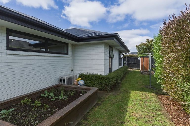 Photo of property in 48 Shadbolt Lane, Rolleston, 7614