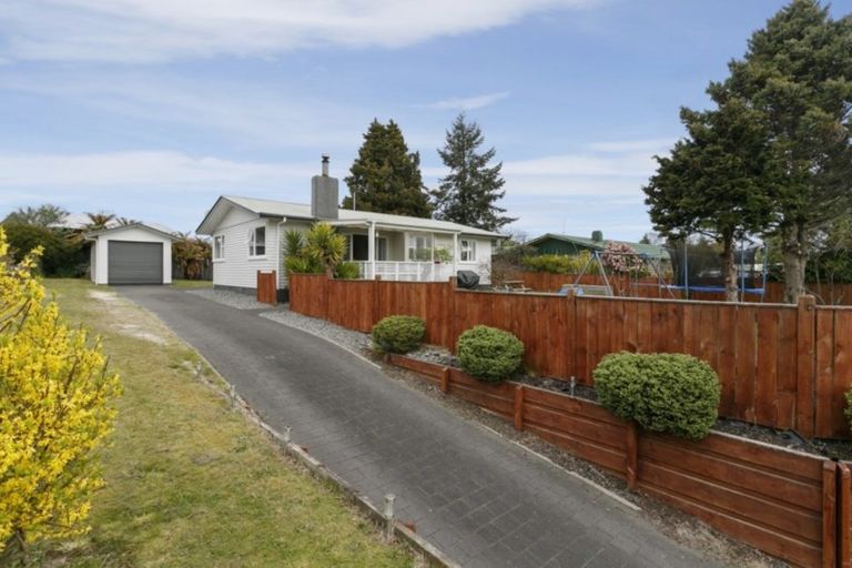 Photo of property in 15 Cumberland Street, Tauhara, Taupo, 3330