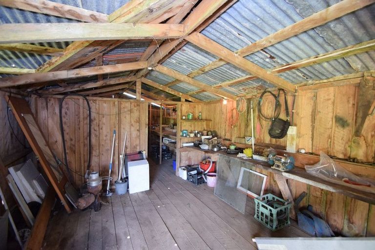 Photo of property in 1204 Wharehine Road, Port Albert, Wellsford, 0973