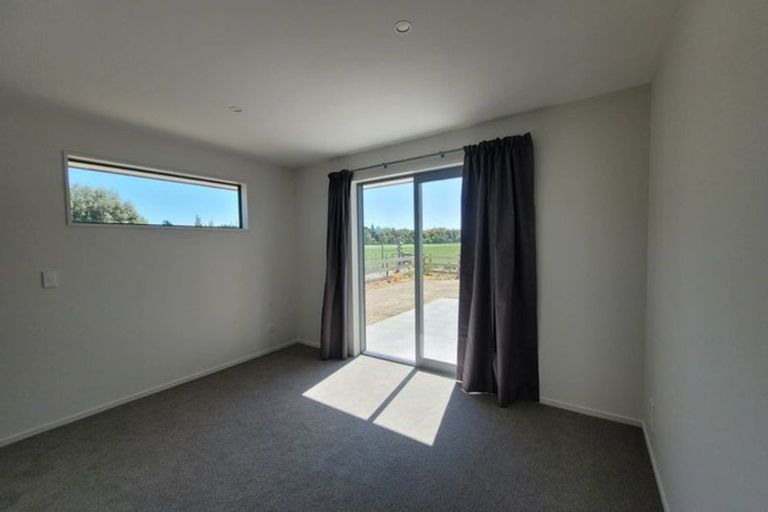 Photo of property in 11 Mehrtens Crescent, Woodend, 7691