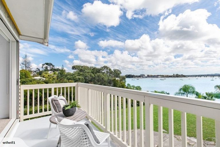 Photo of property in 36 Rambler Crescent, Beach Haven, Auckland, 0626