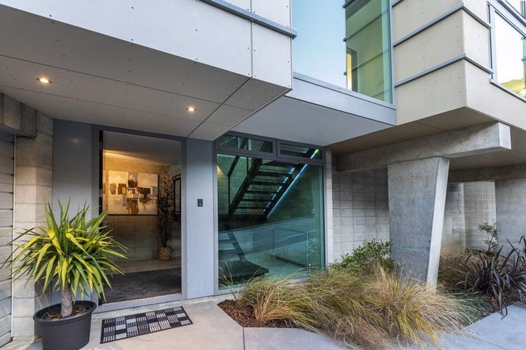 Photo of property in 1 Stonehaven Terrace, Hillsborough, Christchurch, 8022