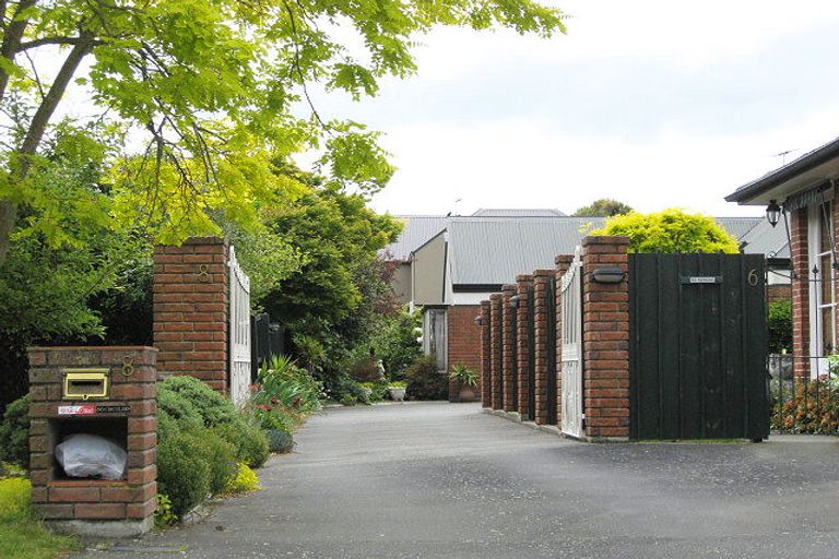 Photo of property in 10 Penhelig Place, Burnside, Christchurch, 8053