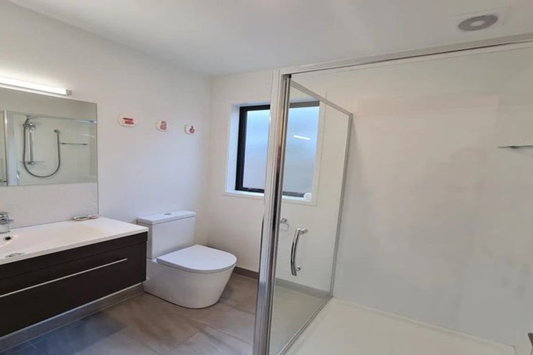 Photo of property in 20a Pakaraka Drive, Papakura, 2110