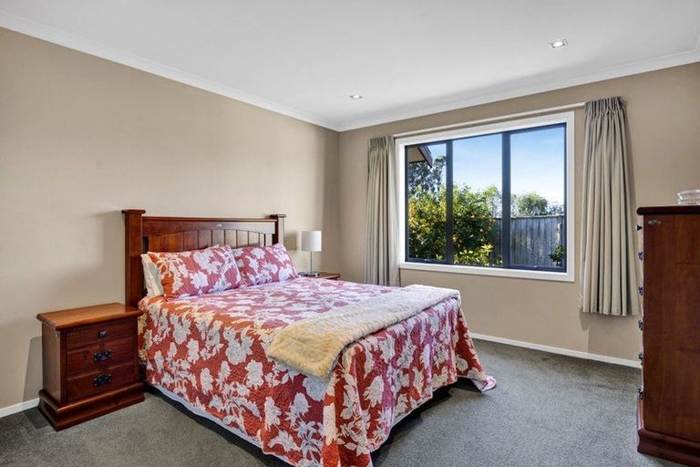 Photo of property in 104b Wills Road, Bell Block, New Plymouth, 4312
