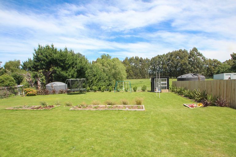 Photo of property in 12b Sussex Street, Weston, Oamaru, 9401