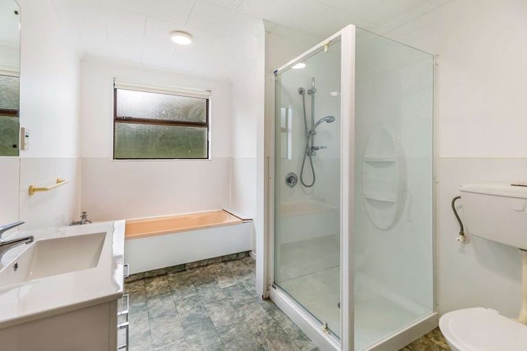 Photo of property in 6 Read Street, Levin, 5510