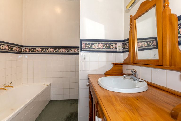 Photo of property in 5 Main Street, Fairlie, 7925