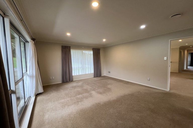 Photo of property in 6 Albertine Place, Greenhithe, Auckland, 0632