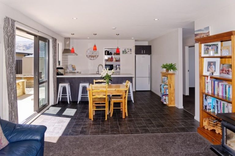 Photo of property in 18 Stowell Drive, Cromwell, 9310