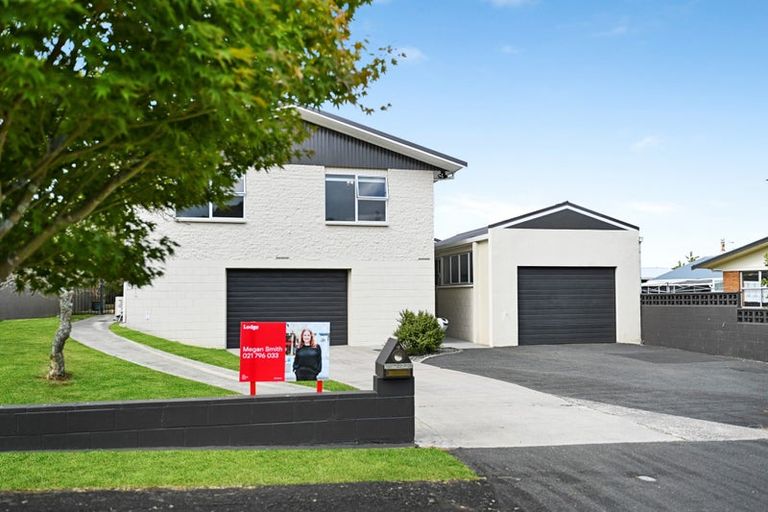 Photo of property in 12 Resthill Crescent, Glenview, Hamilton, 3206