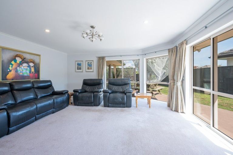 Photo of property in 43 Covent Drive, Stoke, Nelson, 7011