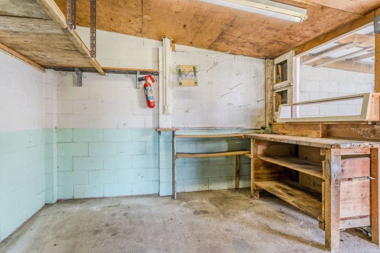 Photo of property in 16 Esk Place, Mosgiel, 9024