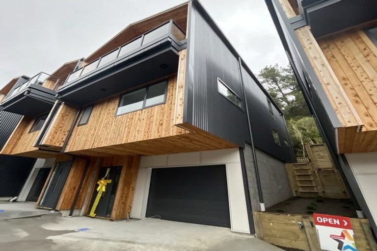 Photo of property in 22/33 Raukawa Street, Stokes Valley, Lower Hutt, 5019