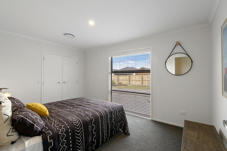 Photo of property in 14 Kingsdowne Drive, West Melton, 7618