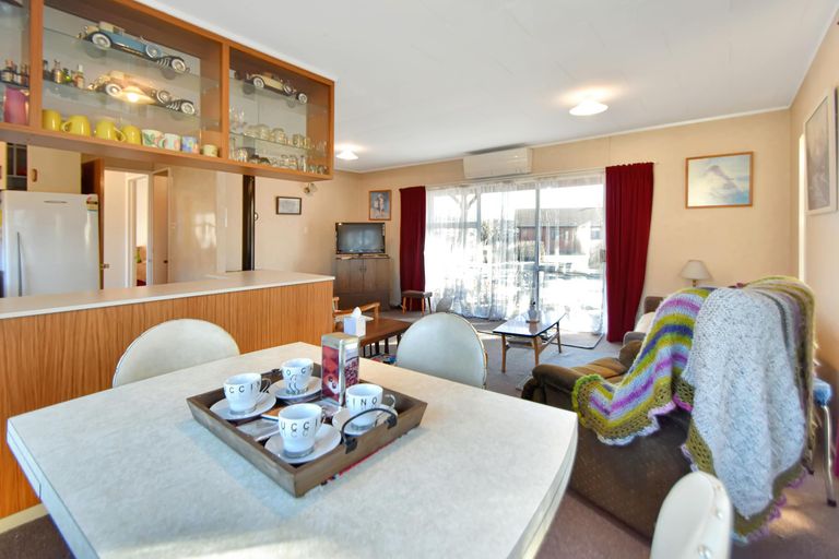 Photo of property in 4 Benmore Place, Omarama, 9412