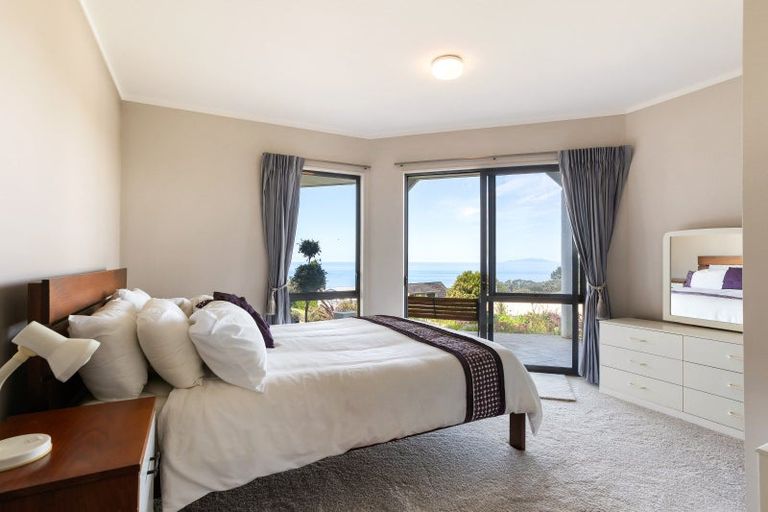 Photo of property in 431 Onemana Drive, Onemana, Whangamata, 3691