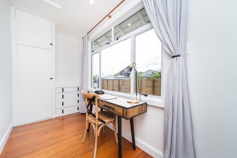 Photo of property in 8 Frederick Street, Terrace End, Palmerston North, 4410