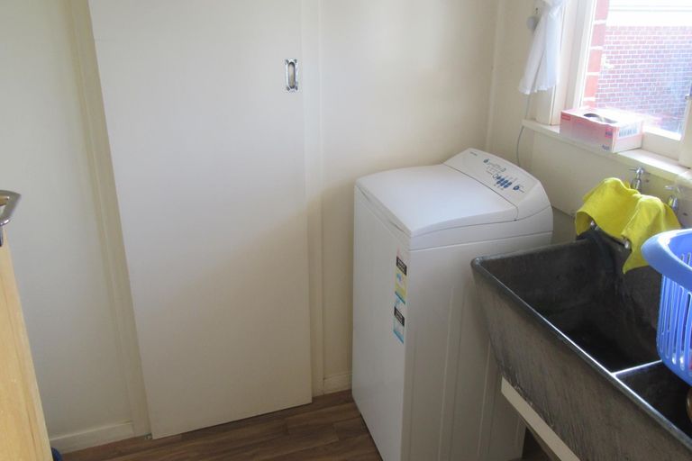 Photo of property in 11 Michael Street, Waimate, 7924