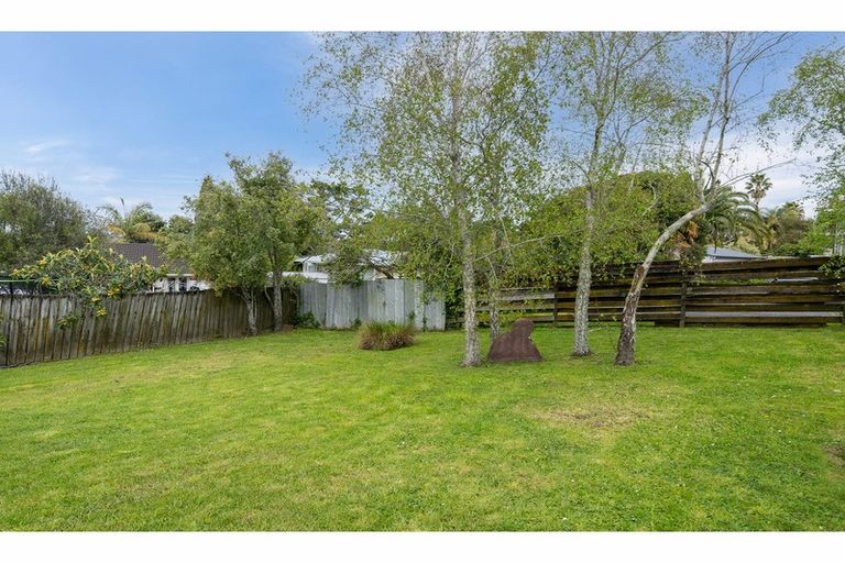 Photo of property in 55a Tirimoana Road, Te Atatu South, Auckland, 0602