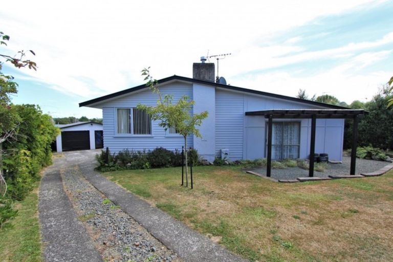 Photo of property in 42 Weka Place, Tokoroa, 3420