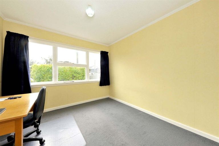 Photo of property in 17 Wilfrid Street, Ilam, Christchurch, 8041