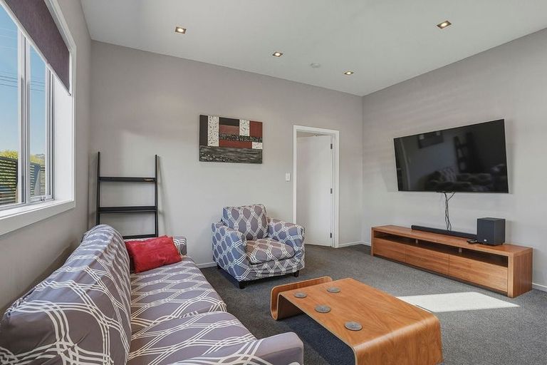 Photo of property in 43 Bradshaw Street, South Dunedin, Dunedin, 9012