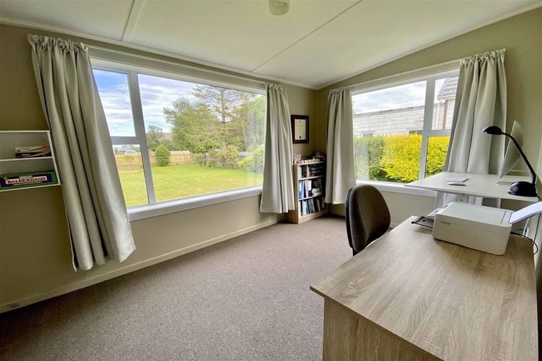 Photo of property in 19 Raymond Street, Georgetown, Invercargill, 9812