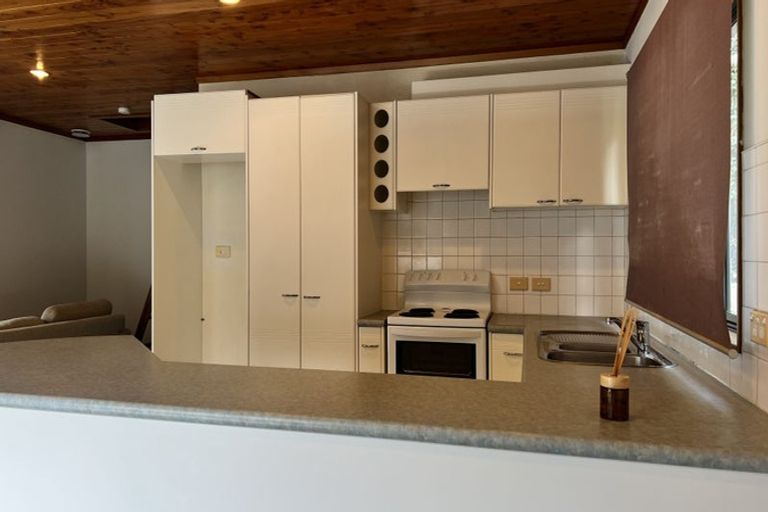 Photo of property in 29a Auld Street, Torbay, Auckland, 0630