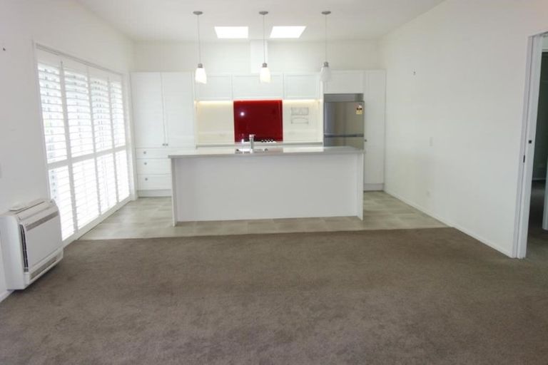 Photo of property in 48 Caledonian Road, St Albans, Christchurch, 8014