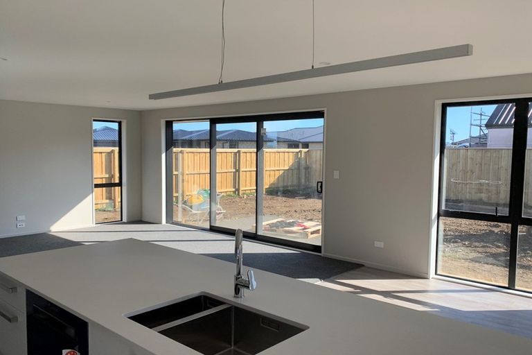 Photo of property in 74 Brenley Drive, Rolleston, 7614