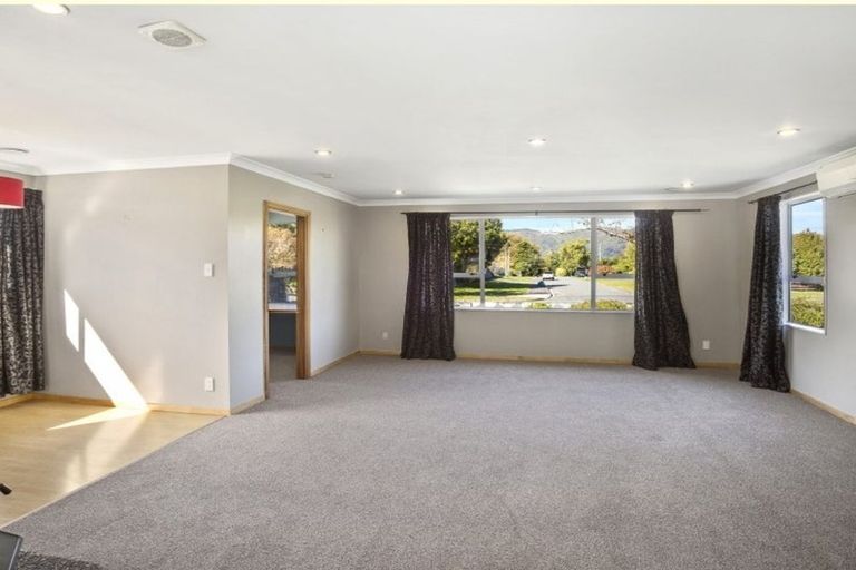 Photo of property in 17 Owen Street, Belmont, Lower Hutt, 5010