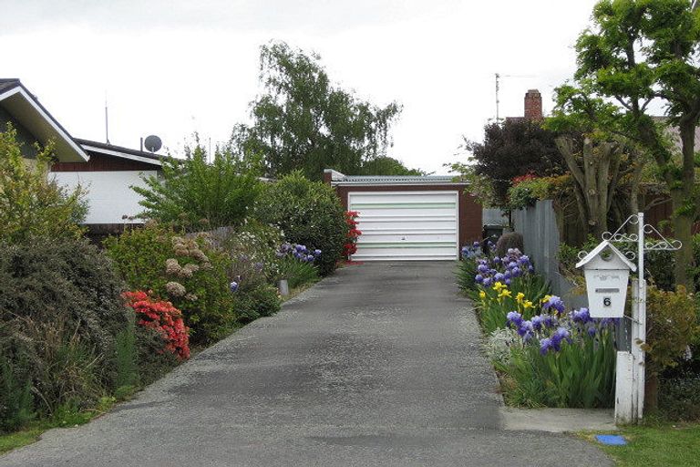 Photo of property in 6 Earnley Street, Rangiora, 7400