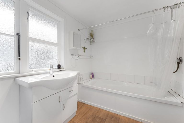 Photo of property in 19 Churchill Crescent, Shannon, 4821