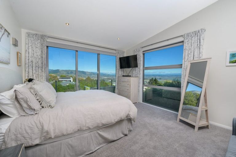 Photo of property in 28 Commodore Place, Britannia Heights, Nelson, 7010