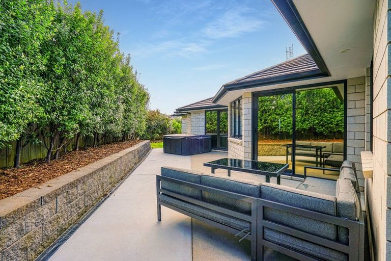 Photo of property in 40 Calder Crescent, Pokeno, 2402