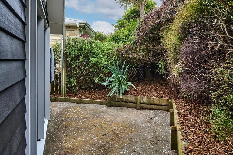 Photo of property in 5a Lambley Road, Titahi Bay, Porirua, 5022