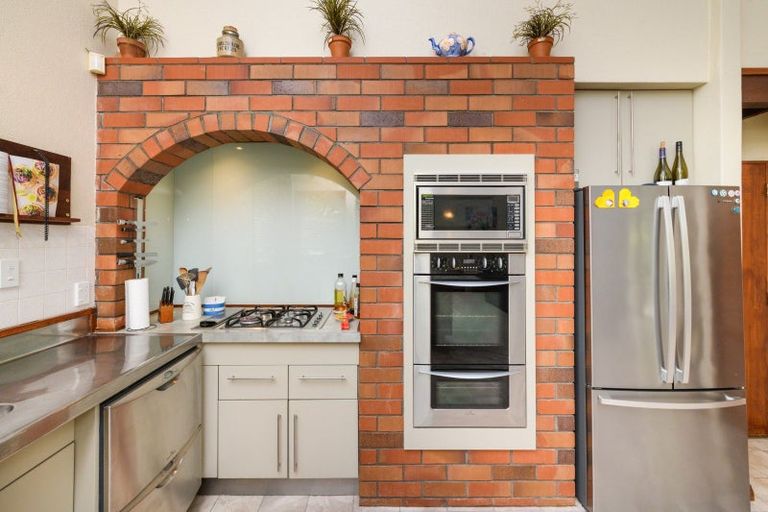 Photo of property in 35 Aintree Crescent, Awapuni, Palmerston North, 4412