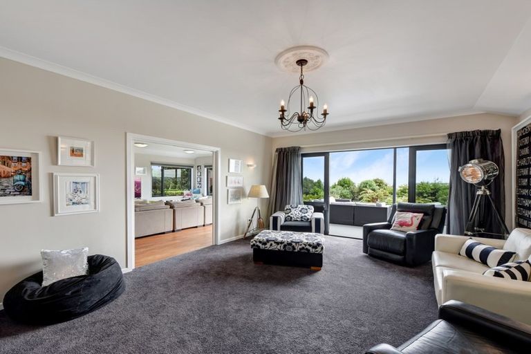 Photo of property in 16 Highfield Grove, Richmond, 7020